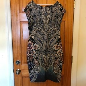 Women’s sheath dress